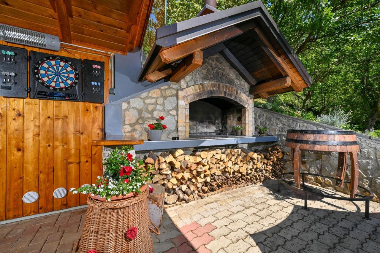 Kuca Za Odmor Hiza I Vila 크라피나 외부 사진